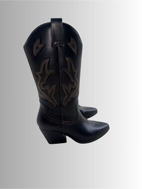 Soda Black Western Heeled Cowboy Boots with Contrast Stitching